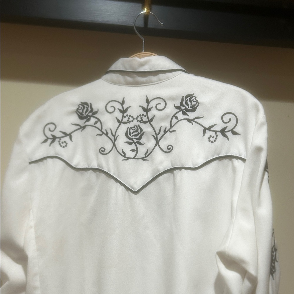 White Shirt with Black Embroidery - Picture 6 of 8